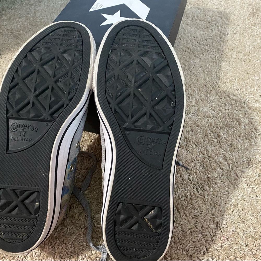 Converse - Picture 2 of 11